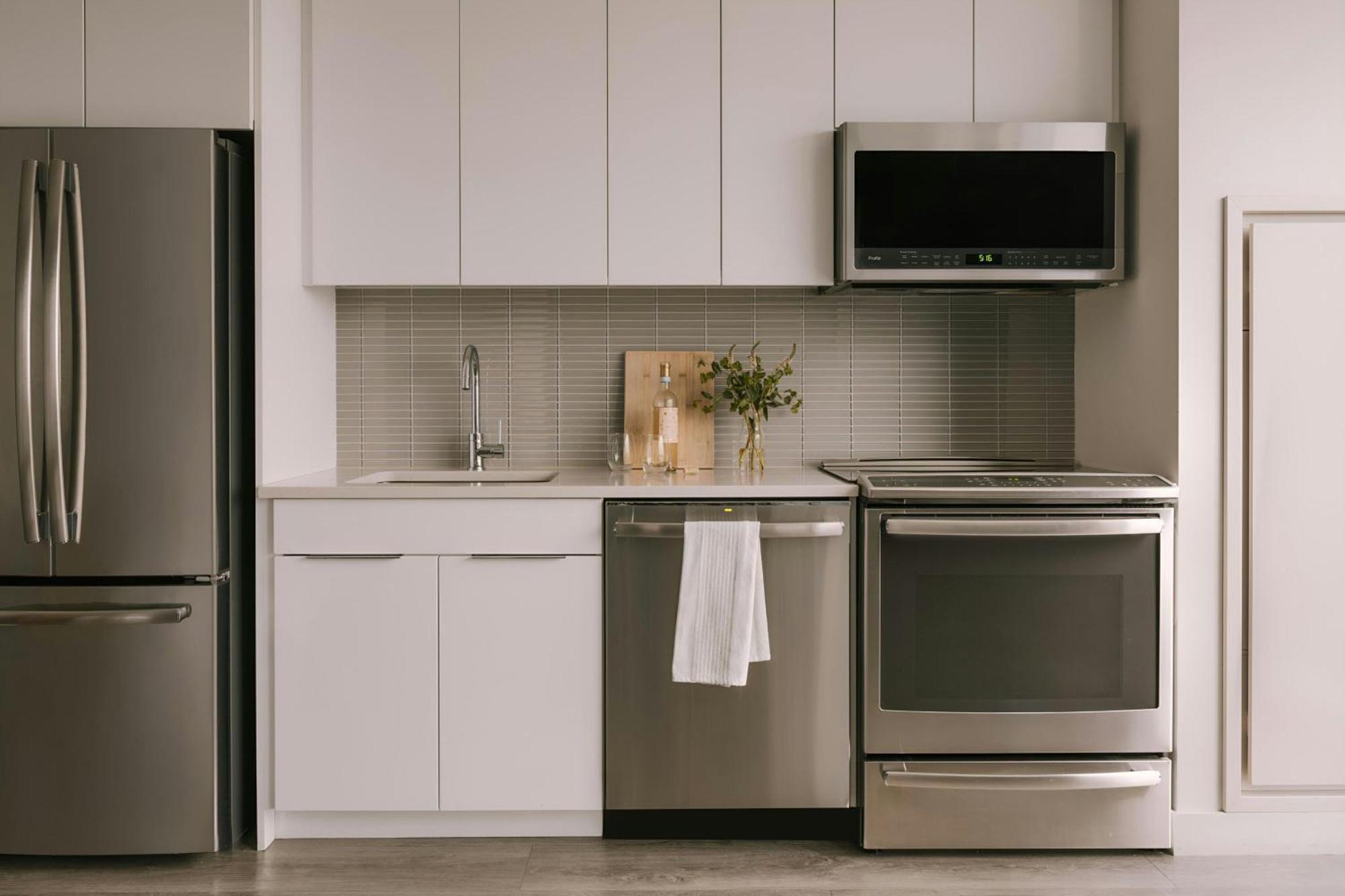 Sonder By Marriott Bonvoy Pierce Boston Apartments Fenway Экстерьер фото