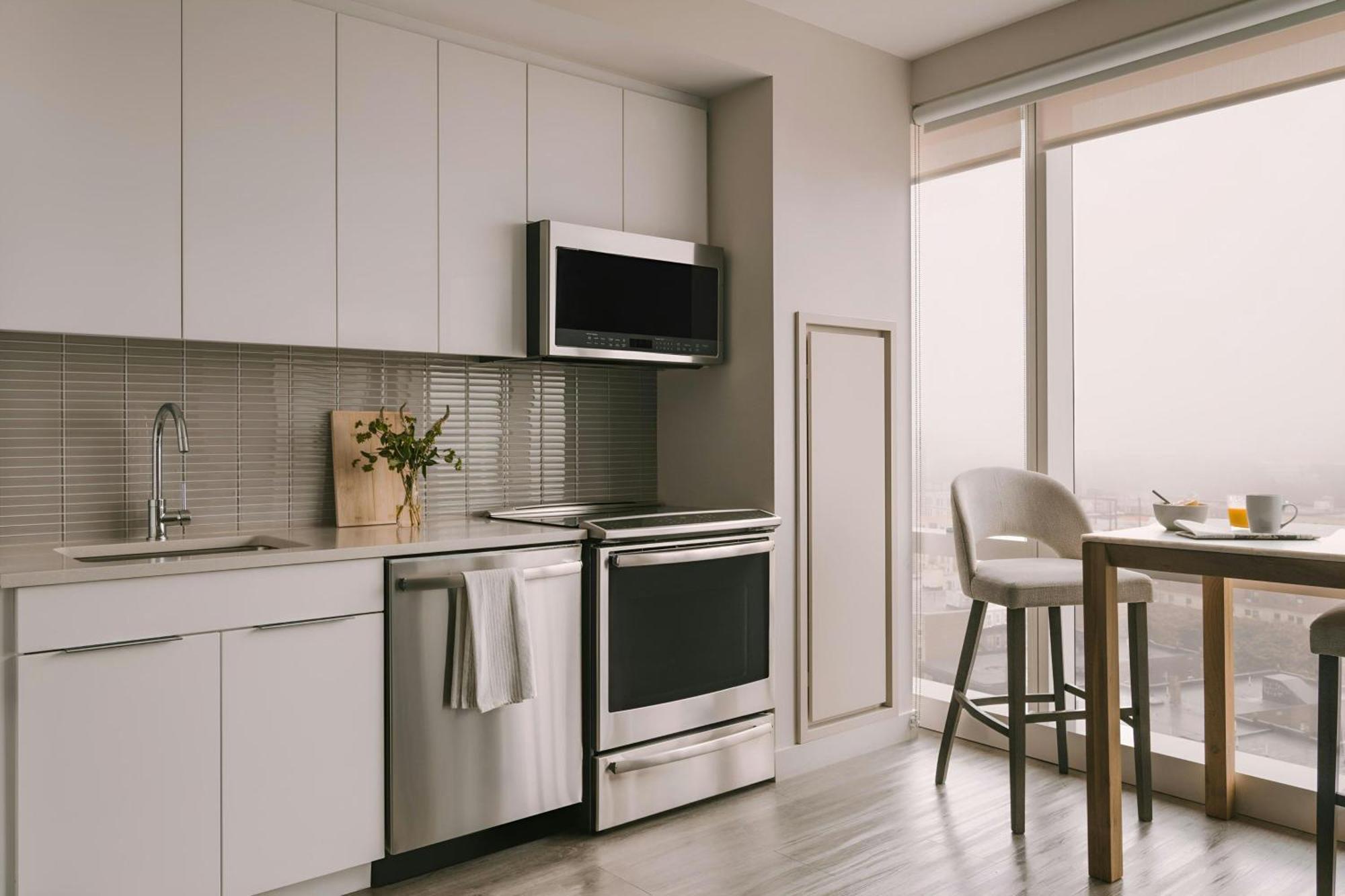 Sonder By Marriott Bonvoy Pierce Boston Apartments Fenway Экстерьер фото